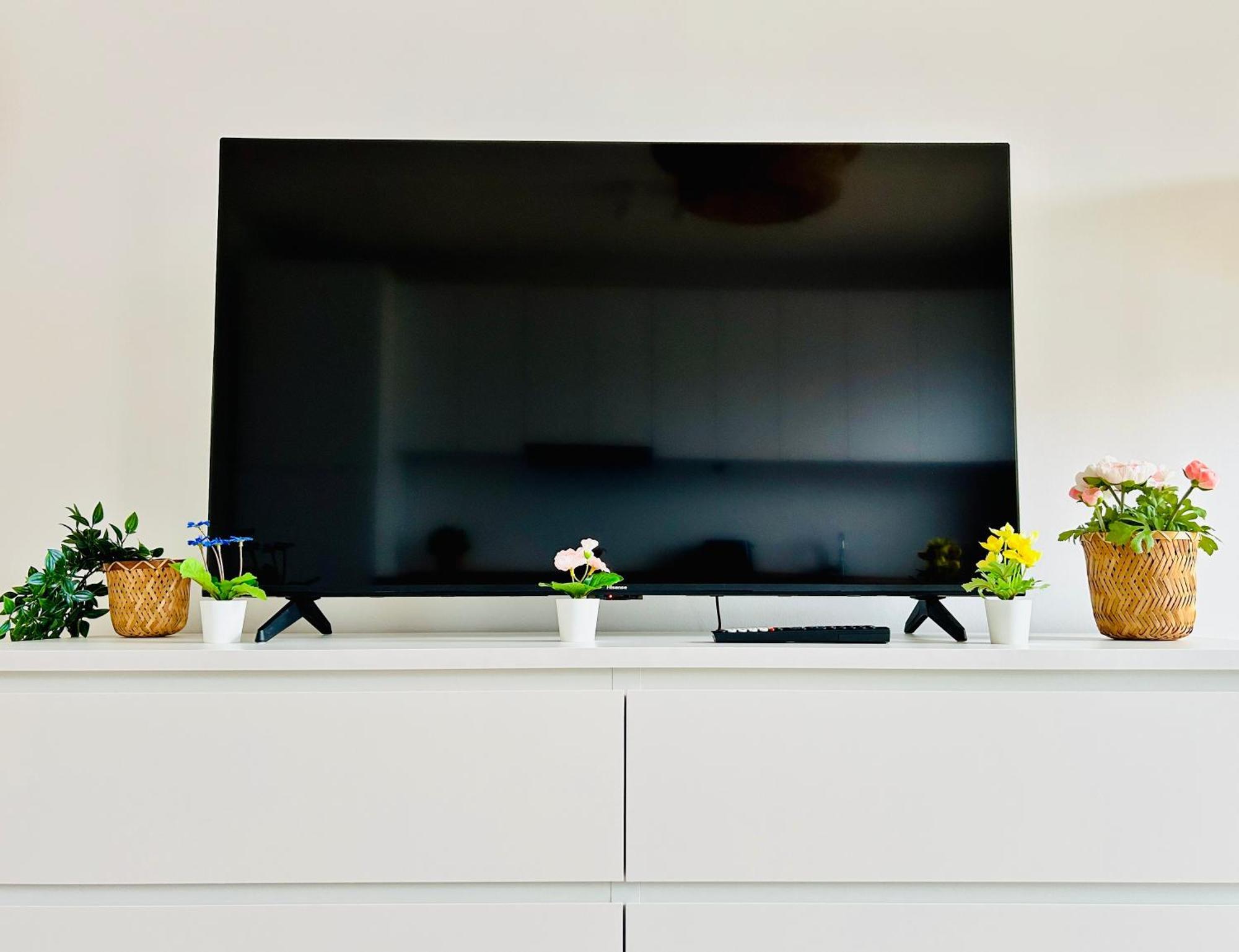 Modern Apartment With Balcony & Free Parking - Nearby Metro Βιέννη Εξωτερικό φωτογραφία