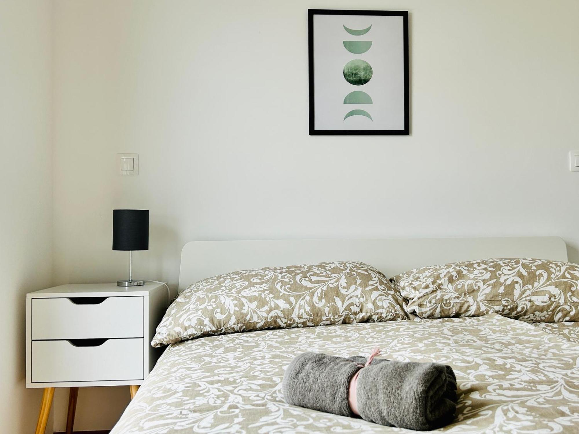 Modern Apartment With Balcony & Free Parking - Nearby Metro Βιέννη Εξωτερικό φωτογραφία