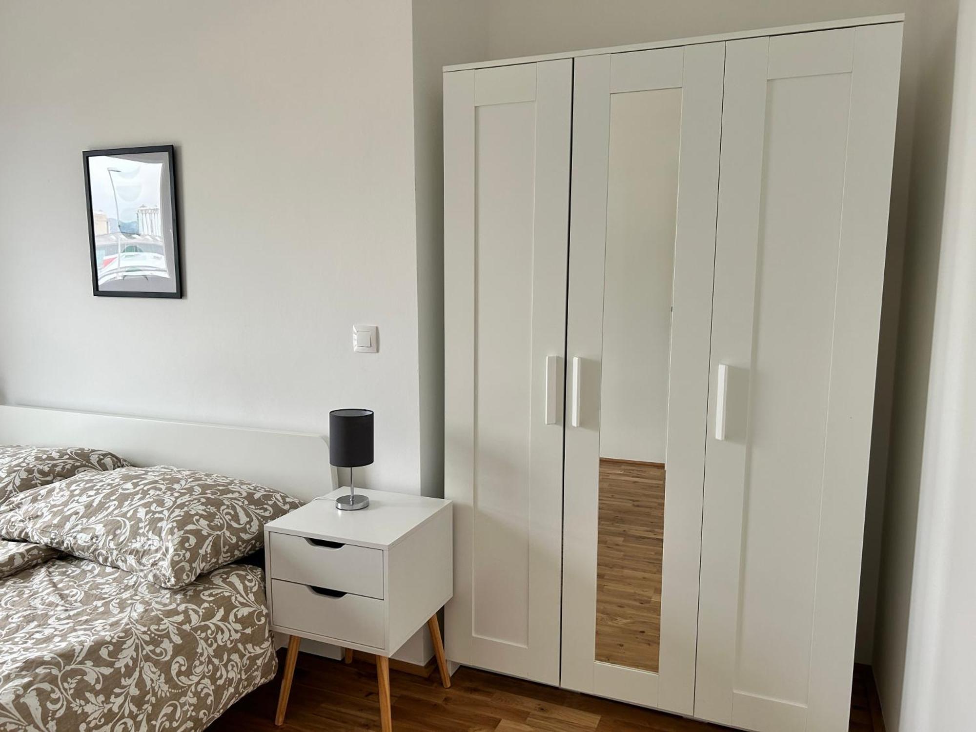 Modern Apartment With Balcony & Free Parking - Nearby Metro Βιέννη Εξωτερικό φωτογραφία