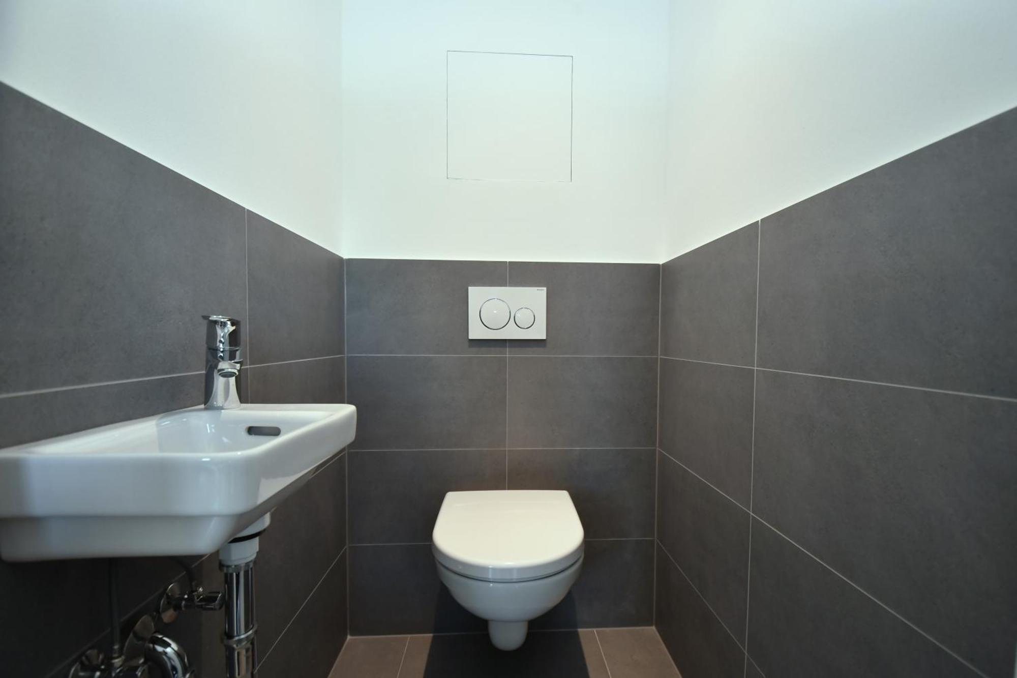 Modern Apartment With Balcony & Free Parking - Nearby Metro Βιέννη Εξωτερικό φωτογραφία
